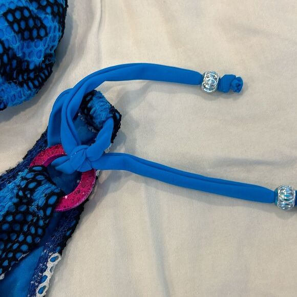 Women's Blue Abstract Strappy Top and Side Tie Bottom Bikini Set - Picture 3 of 8